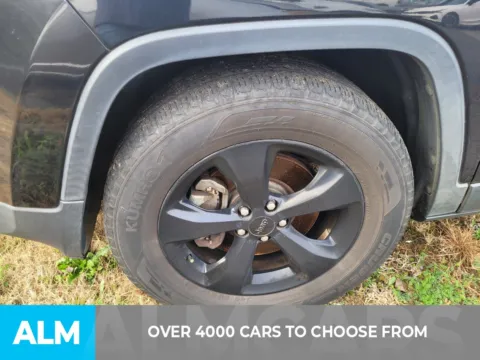 Another view of 2016 Jeep Cherokee Altitude for sale in Perry, GA at ALM CDJR Perry