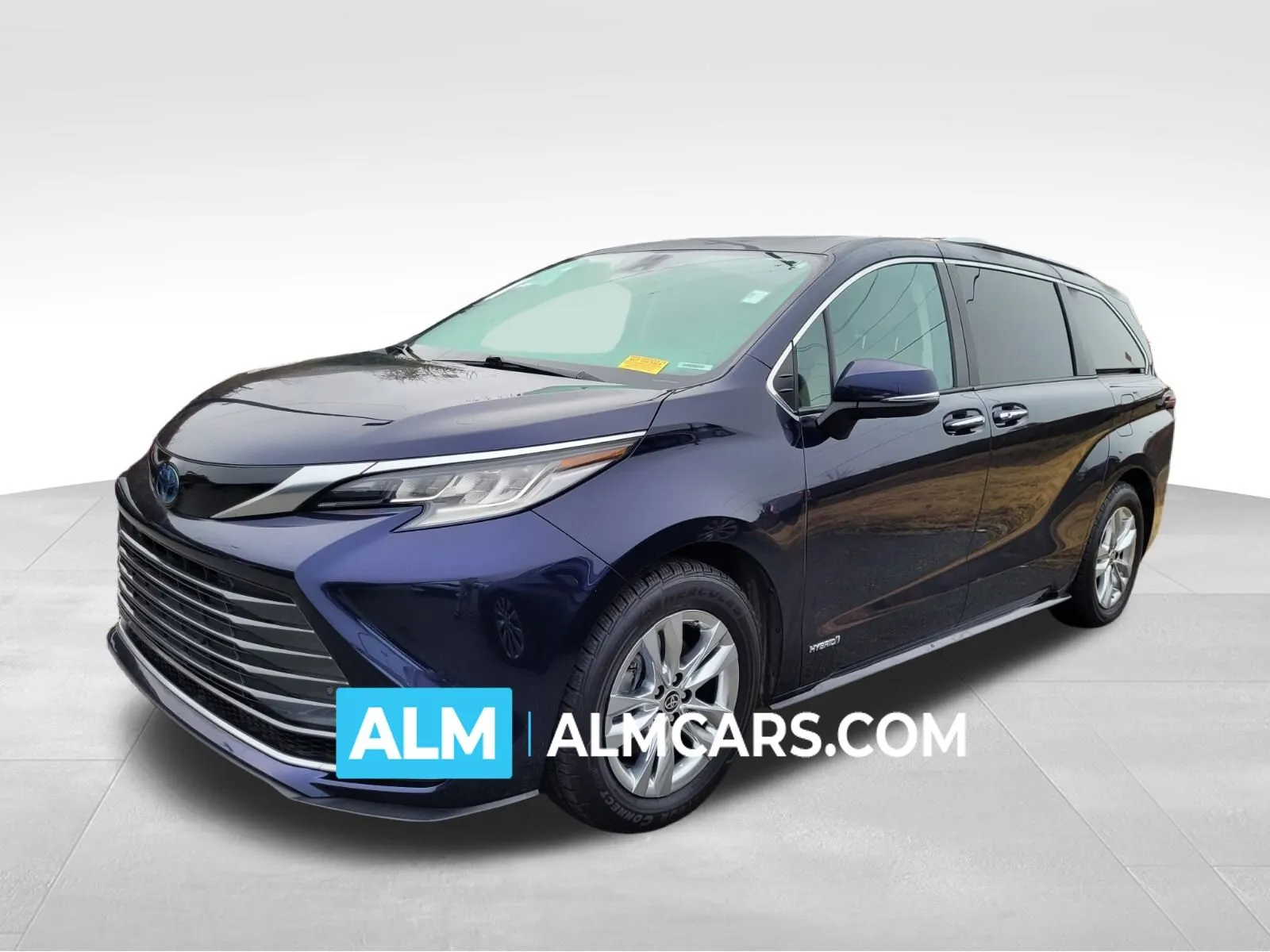 2021 Toyota Sienna Limited's photo