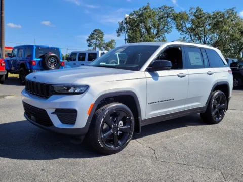 Silver 2025 Jeep Grand Cherokee Altitude X for sale in Perry, GA