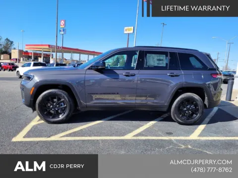 Another view of 2026 Jeep Grand Cherokee Altitude for sale in Perry, GA at ALM CDJR Perry