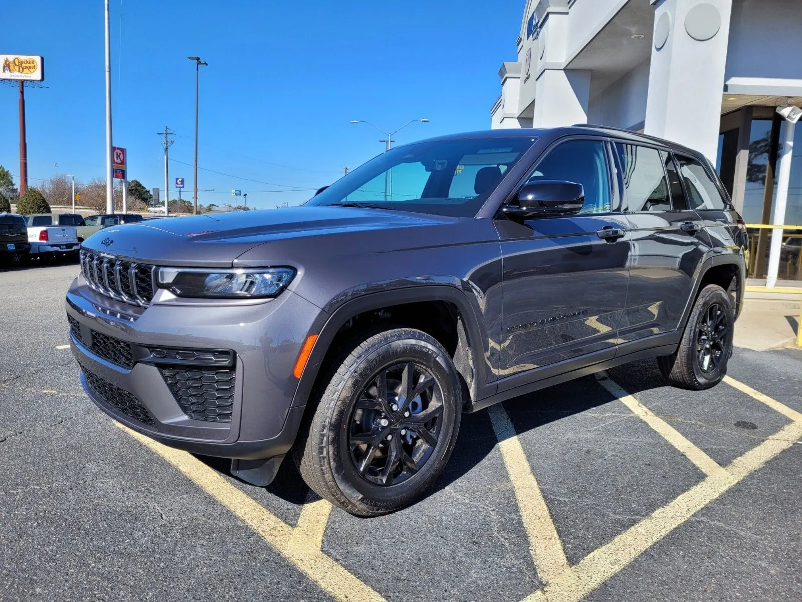 Gray 2026 Jeep Grand Cherokee Laredo for sale in Perry, GA