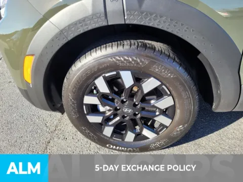 More photos of 2026 Hyundai Santa Cruz SEL at ALM CDJR Perry, GA