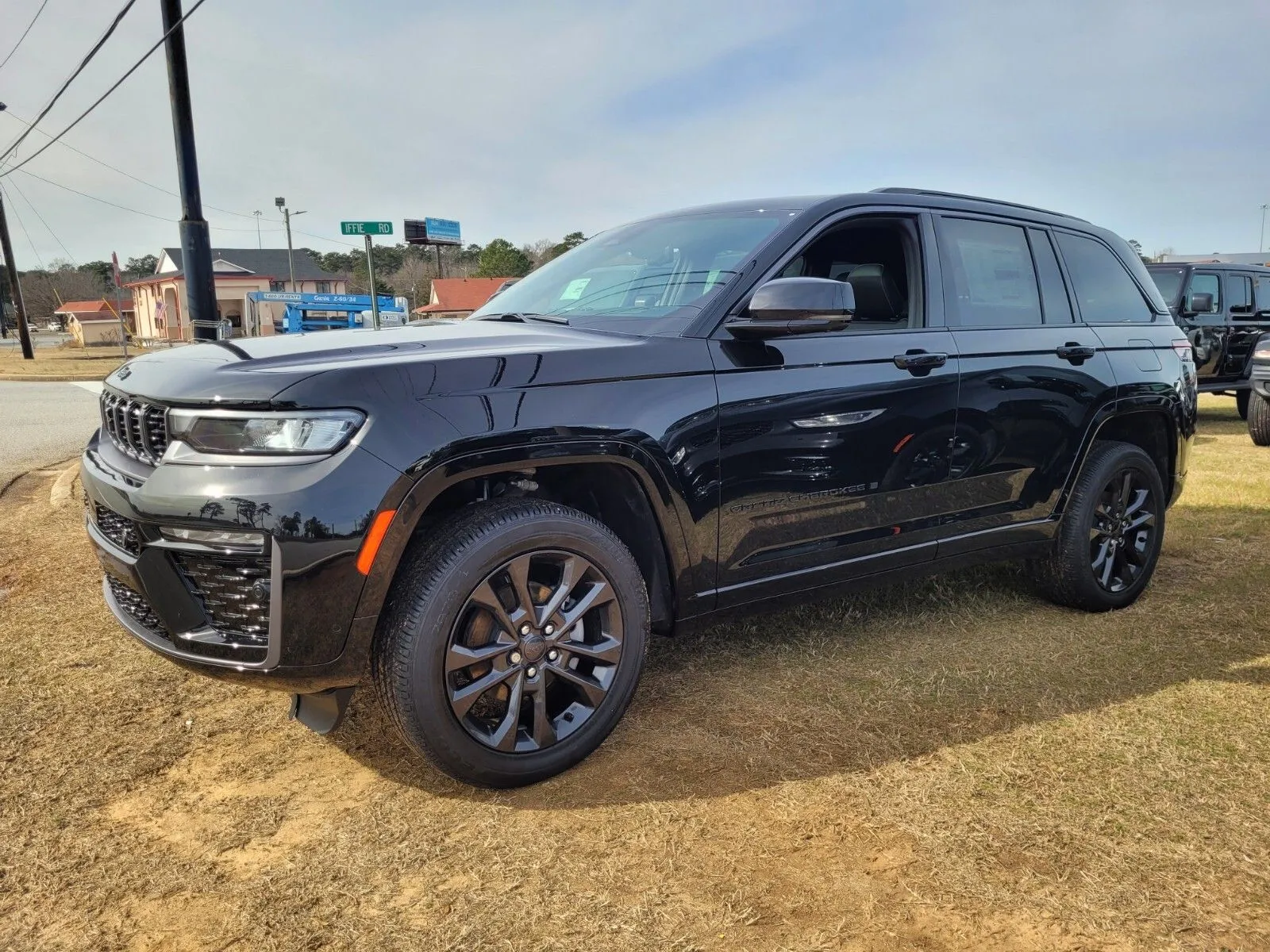 Black 2026 Jeep Grand Cherokee Limited for sale in Perry, GA