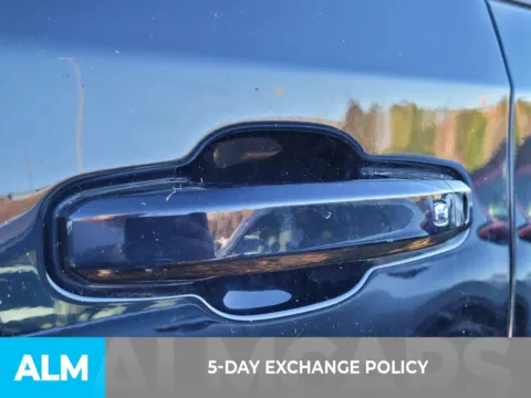 More photos of 2021 Chevrolet Silverado 1500 LT Trail Boss at ALM CDJR Perry, GA