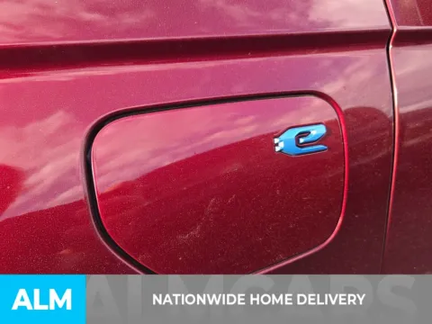 More photos of 2024 Jeep Grand Cherokee 4xe at ALM CDJR Perry, GA