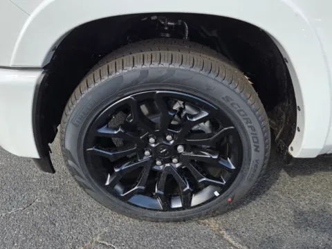 Photos of 2026 Ram 1500 Limited for sale in Perry, GA at ALM CDJR Perry