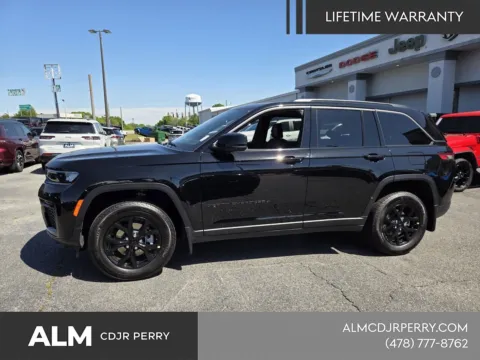 Another view of 2026 Jeep Grand Cherokee Laredo for sale in Perry, GA at ALM CDJR Perry