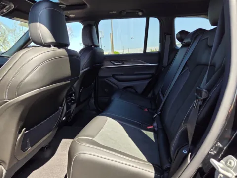 More photos of 2026 Jeep Grand Cherokee Laredo at ALM CDJR Perry, GA