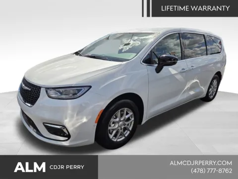 White 2026 Chrysler Pacifica Select for sale in Perry, GA