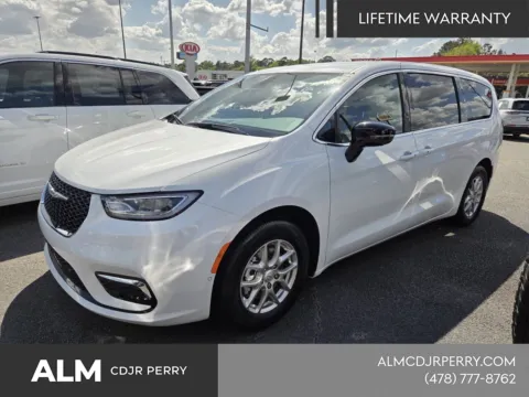 White 2026 Chrysler Pacifica Select for sale in Perry, GA