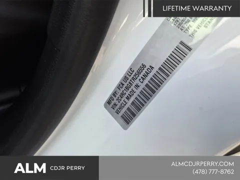 More photos of 2026 Chrysler Pacifica Select at ALM CDJR Perry, GA