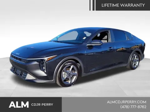 Gray 2025 Kia K4 LXS for sale in Perry, GA