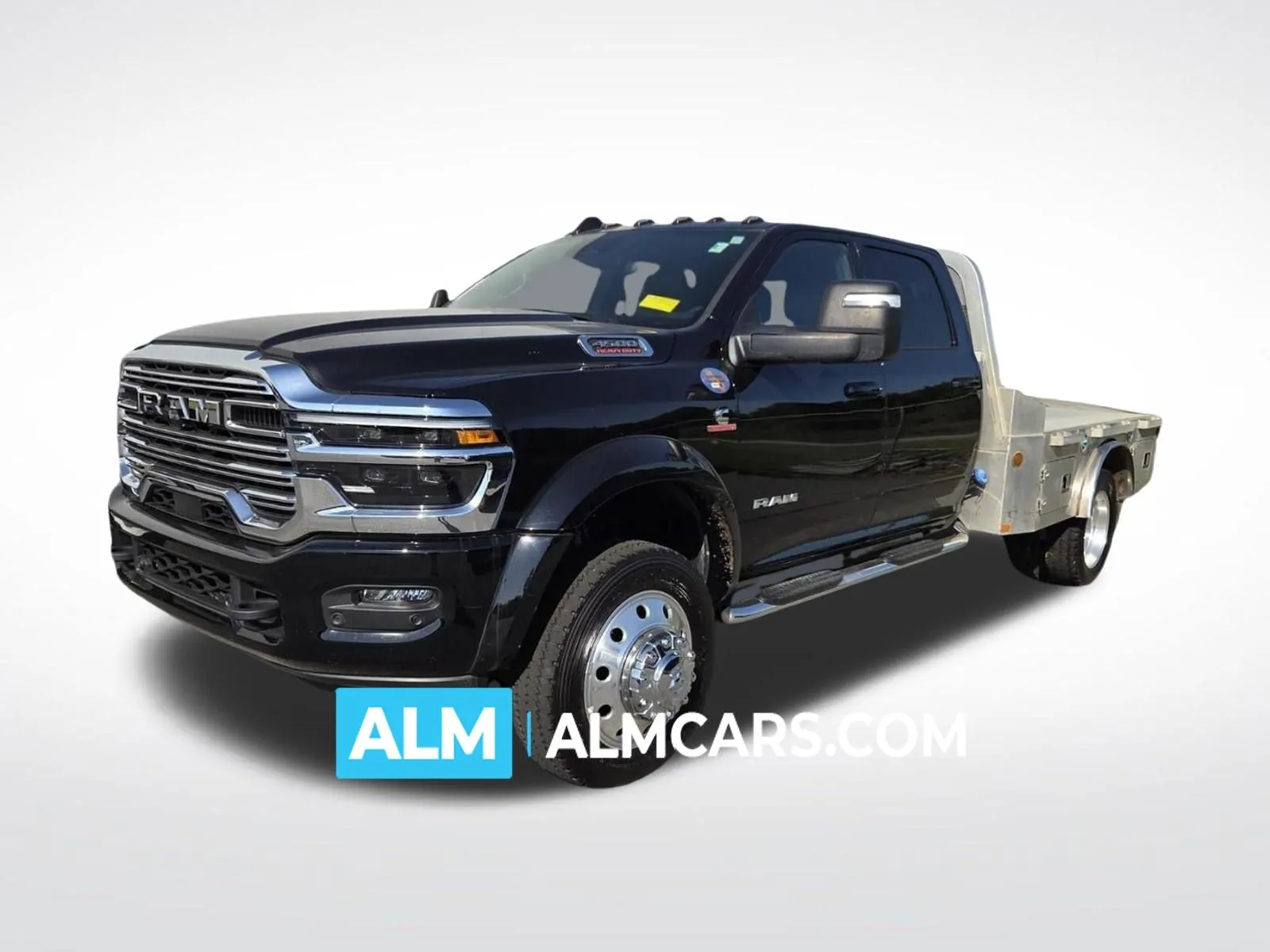 2025 RAM 4500 Big Horn 4X4 Crew Cab DRW 173" WB's photo