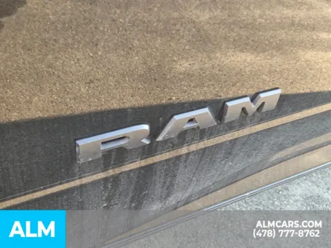 More photos of 2024 Ram 2500 Limited at ALM CDJR Perry, GA