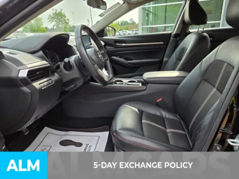 More photos of 2025 Nissan Altima 2.5 SR at ALM CDJR Perry, GA