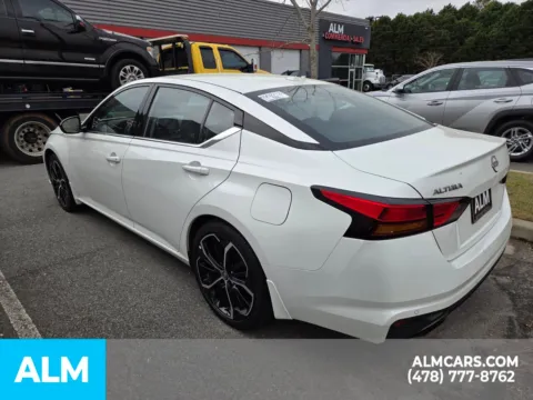 More photos of 2025 Nissan Altima 2.5 SR at ALM CDJR Perry, GA