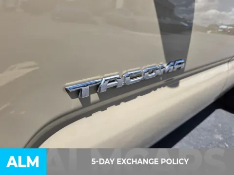 More photos of 2017 Toyota Tacoma TRD Off-Road at ALM CDJR Perry, GA