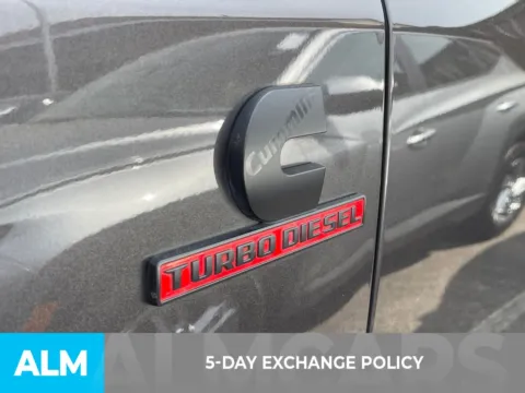 More photos of 2024 Ram 3500 Laramie at ALM CDJR Perry, GA