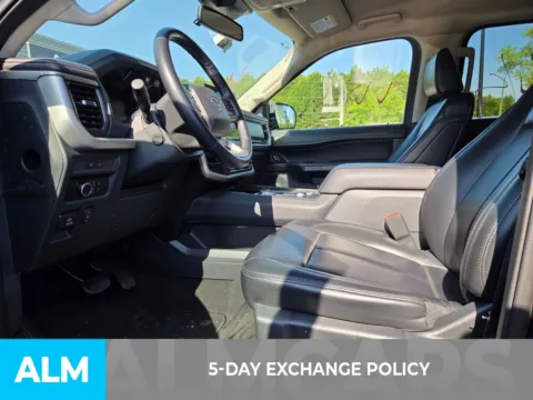 More photos of 2024 Ford Expedition Max XLT at ALM CDJR Perry, GA