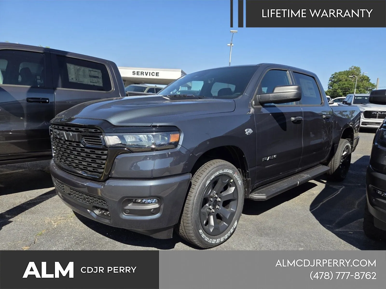 2026 RAM 1500 Express 4x4 Crew Cab 5'7's photo