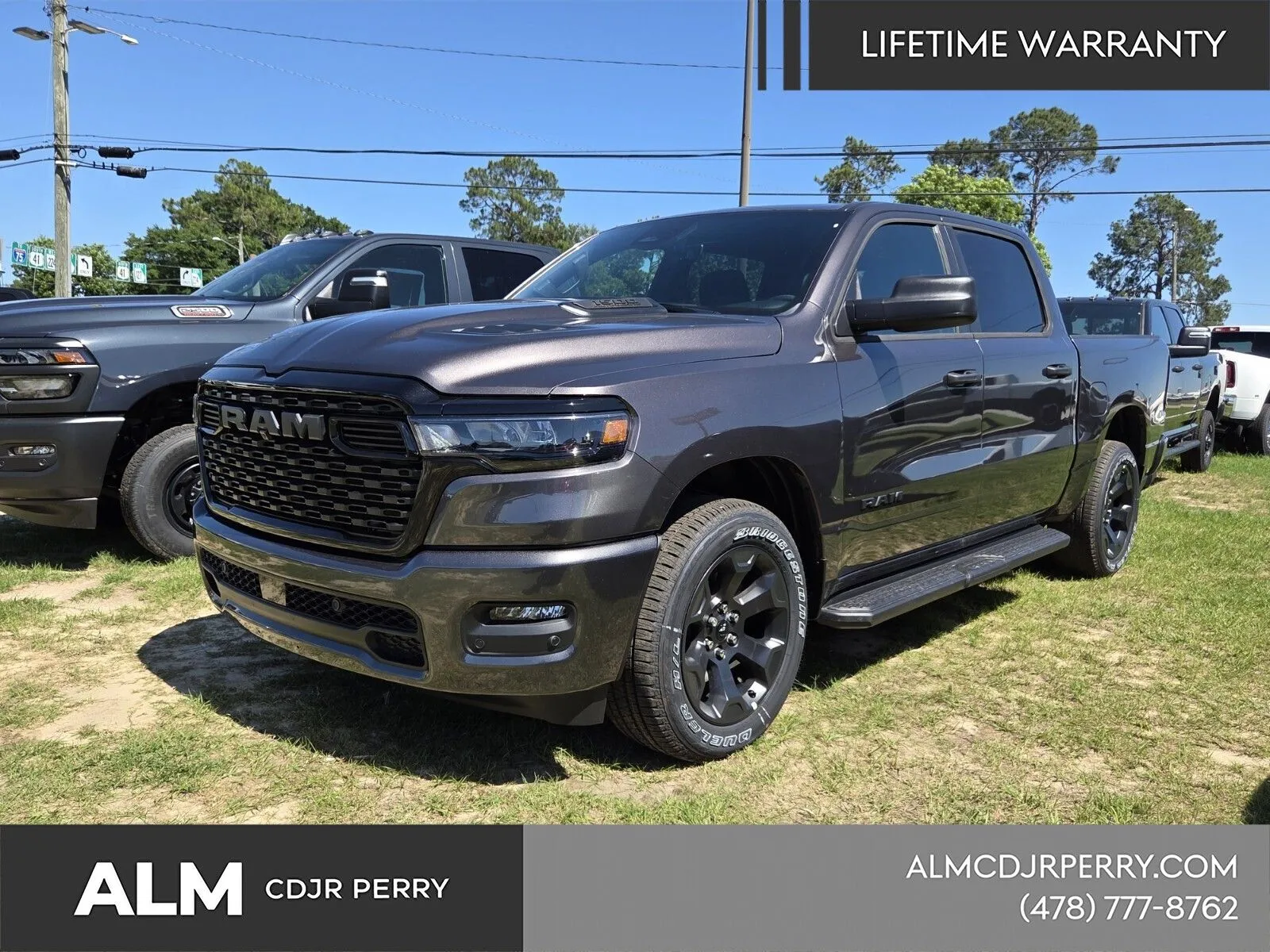 2026 RAM 1500 Express 4x4 Crew Cab 5'7's photo