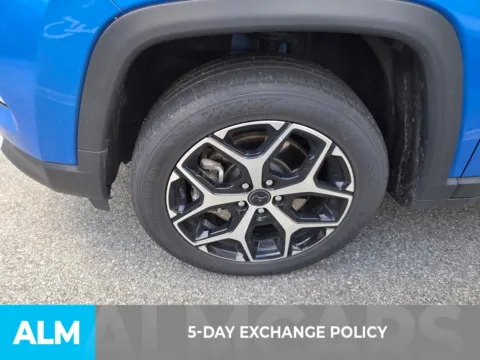 More photos of 2025 Jeep Compass Limited at ALM CDJR Perry, GA