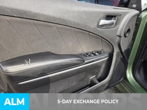 More photos of 2019 Dodge Charger R/T at ALM CDJR Perry, GA