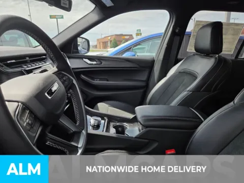 More photos of 2025 Jeep Grand Cherokee Altitude X at ALM CDJR Perry, GA