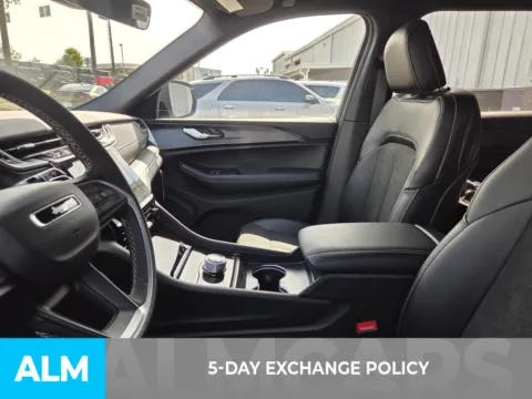 More photos of 2025 Jeep Grand Cherokee L Altitude X at ALM CDJR Perry, GA