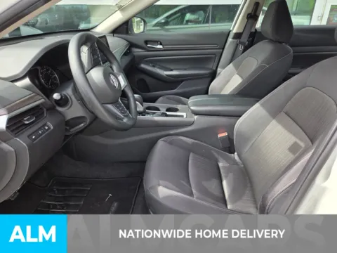 More photos of 2025 Nissan Altima 2.5 SV at ALM CDJR Perry, GA