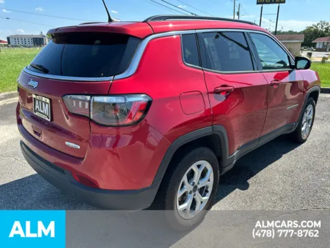More photos of 2025 Jeep Compass Latitude at ALM CDJR Perry, GA