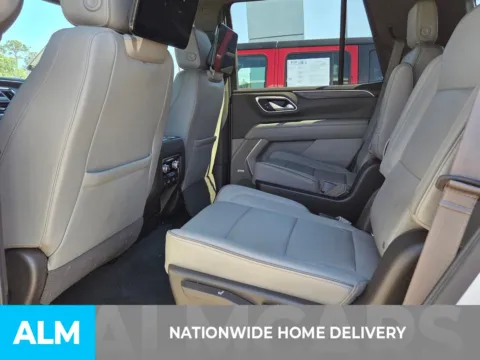 More photos of 2021 GMC Yukon SLT at ALM CDJR Perry, GA
