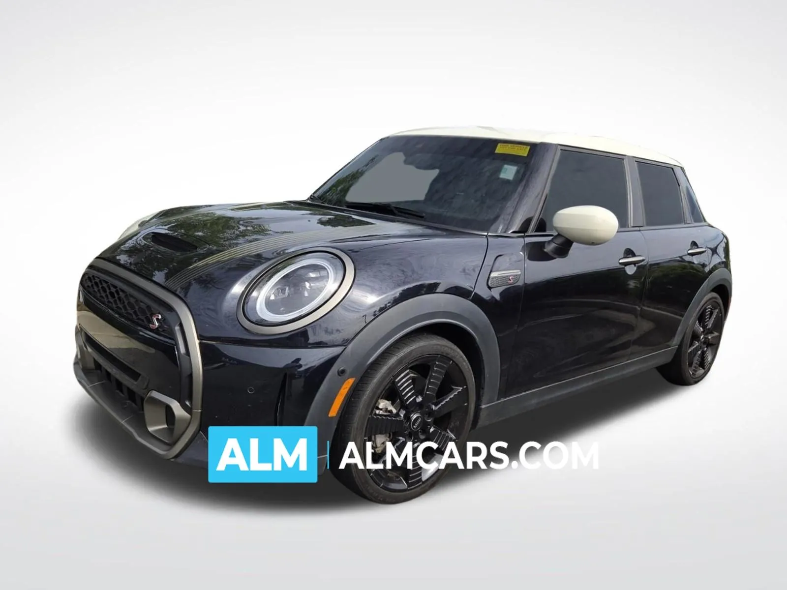 2024 MINI Hardtop Cooper S's photo