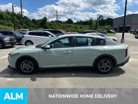 More photos of 2025 Kia K4 LXS at ALM CDJR Perry, GA