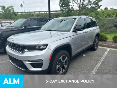 More photos of 2024 Jeep Grand Cherokee 4xe at ALM CDJR Perry, GA