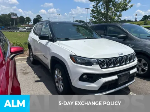 More photos of 2025 Jeep Compass Limited at ALM CDJR Perry, GA