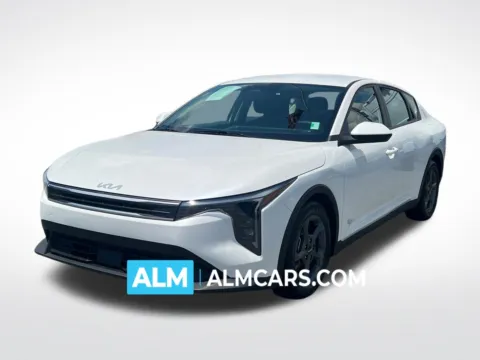 White 2025 Kia K4 LXS for sale in Perry, GA