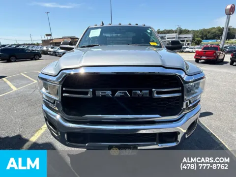 More photos of 2021 Ram 3500 Tradesman at ALM CDJR Perry, GA