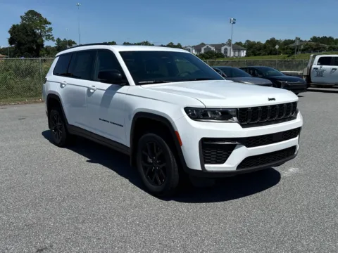 Another view of 2026 Jeep Grand Cherokee L Altitude for sale in Perry, GA at ALM CDJR Perry