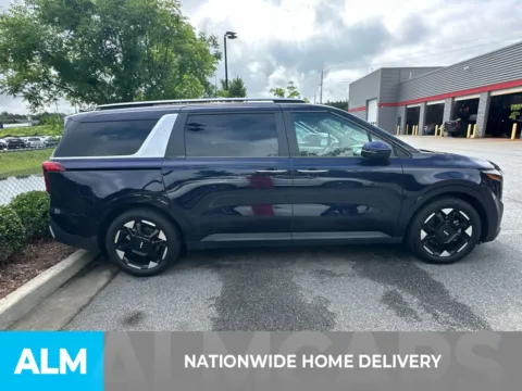 More photos of 2025 Kia Carnival EX at ALM CDJR Perry, GA