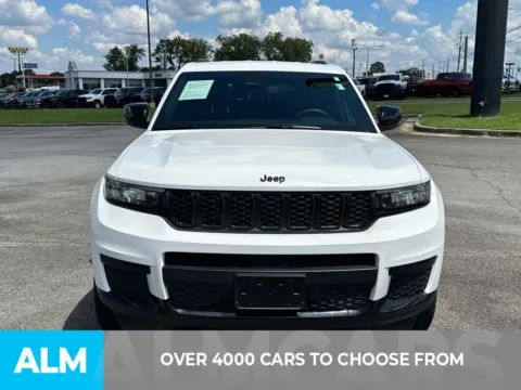 Photos of 2023 Jeep Grand Cherokee L Altitude for sale in Perry, GA at ALM CDJR Perry