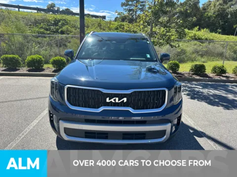 Photos of 2023 Kia Telluride EX for sale in Perry, GA at ALM CDJR Perry