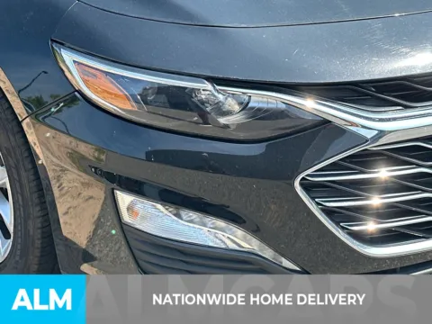 More photos of 2025 Chevrolet Malibu LT at ALM CDJR Perry, GA