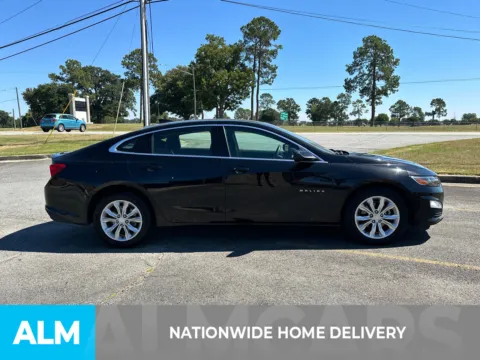 More photos of 2025 Chevrolet Malibu LT at ALM CDJR Perry, GA