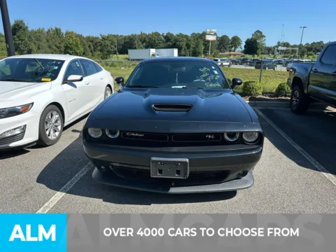 Photos of 2019 Dodge Challenger R/T for sale in Perry, GA at ALM CDJR Perry