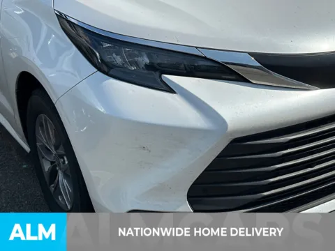 More photos of 2025 Toyota Sienna XLE at ALM CDJR Perry, GA