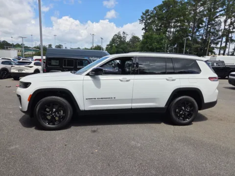 More photos of 2026 Jeep Grand Cherokee L Altitude at ALM CDJR Perry, GA