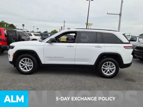 Another view of 2025 Jeep Grand Cherokee Laredo X for sale in Perry, GA at ALM CDJR Perry