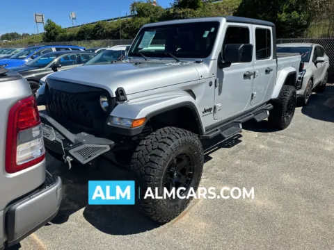 Silver 2022 Jeep Gladiator Sport for sale in Perry, GA