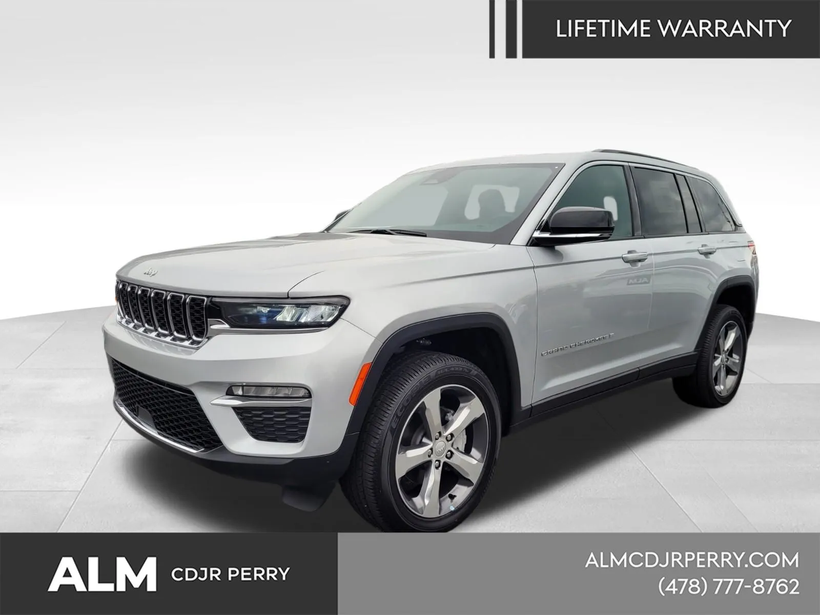 Silver 2024 Jeep Grand Cherokee Limited for sale in Perry, GA
